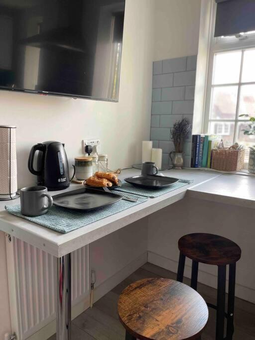 One Bedroom Putney Village Flat Londyn Zewnętrze zdjęcie