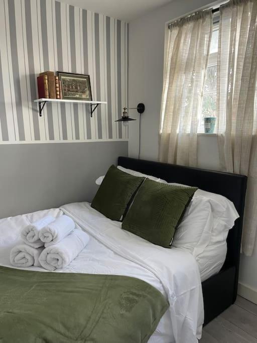 One Bedroom Putney Village Flat Londyn Zewnętrze zdjęcie